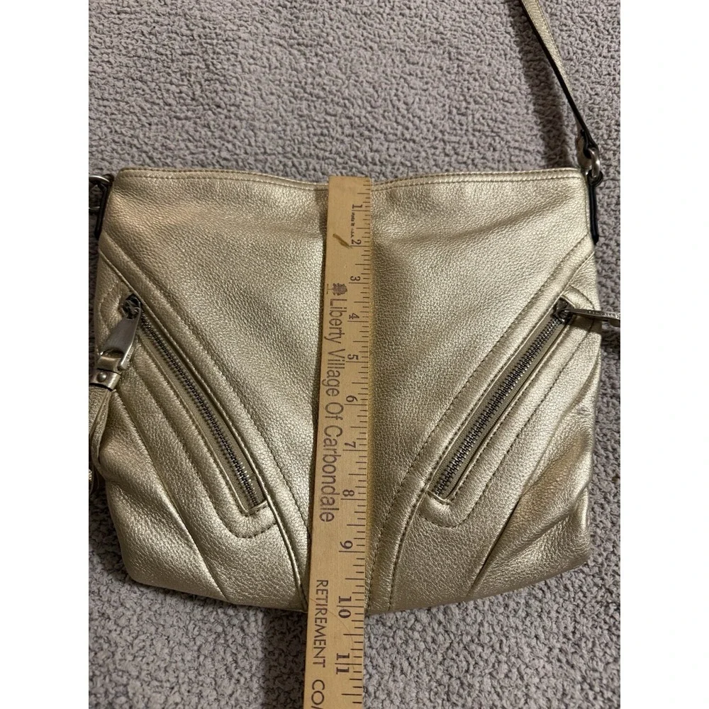 B. Makowsky Metallic Gold Leather Crossbody Purse Magnetic Close Tassels Zippers